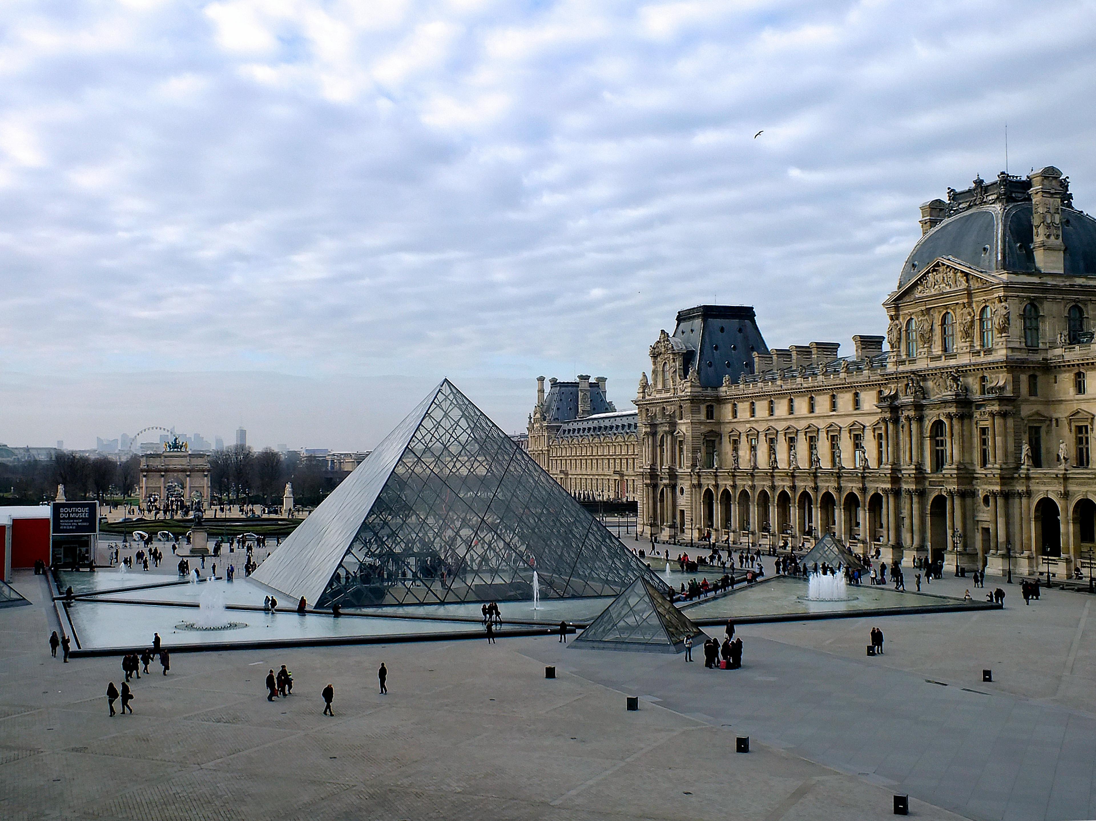 Louvre Museum
